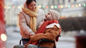 couple-date-winter-outside